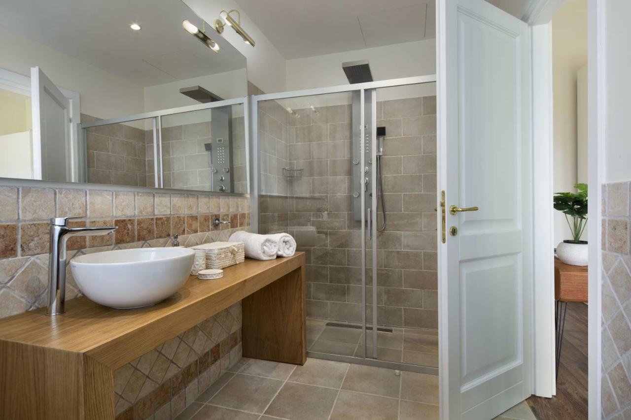 Luxury Rooms & Suites Олбия Екстериор снимка
